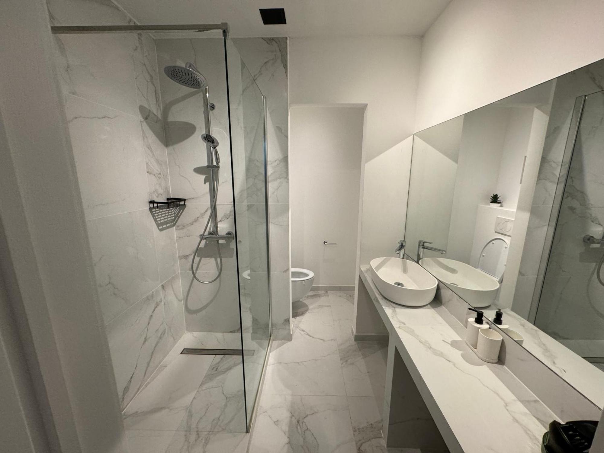 Two Bedroom Loft In The City Center By The Meir Antuérpia Exterior foto