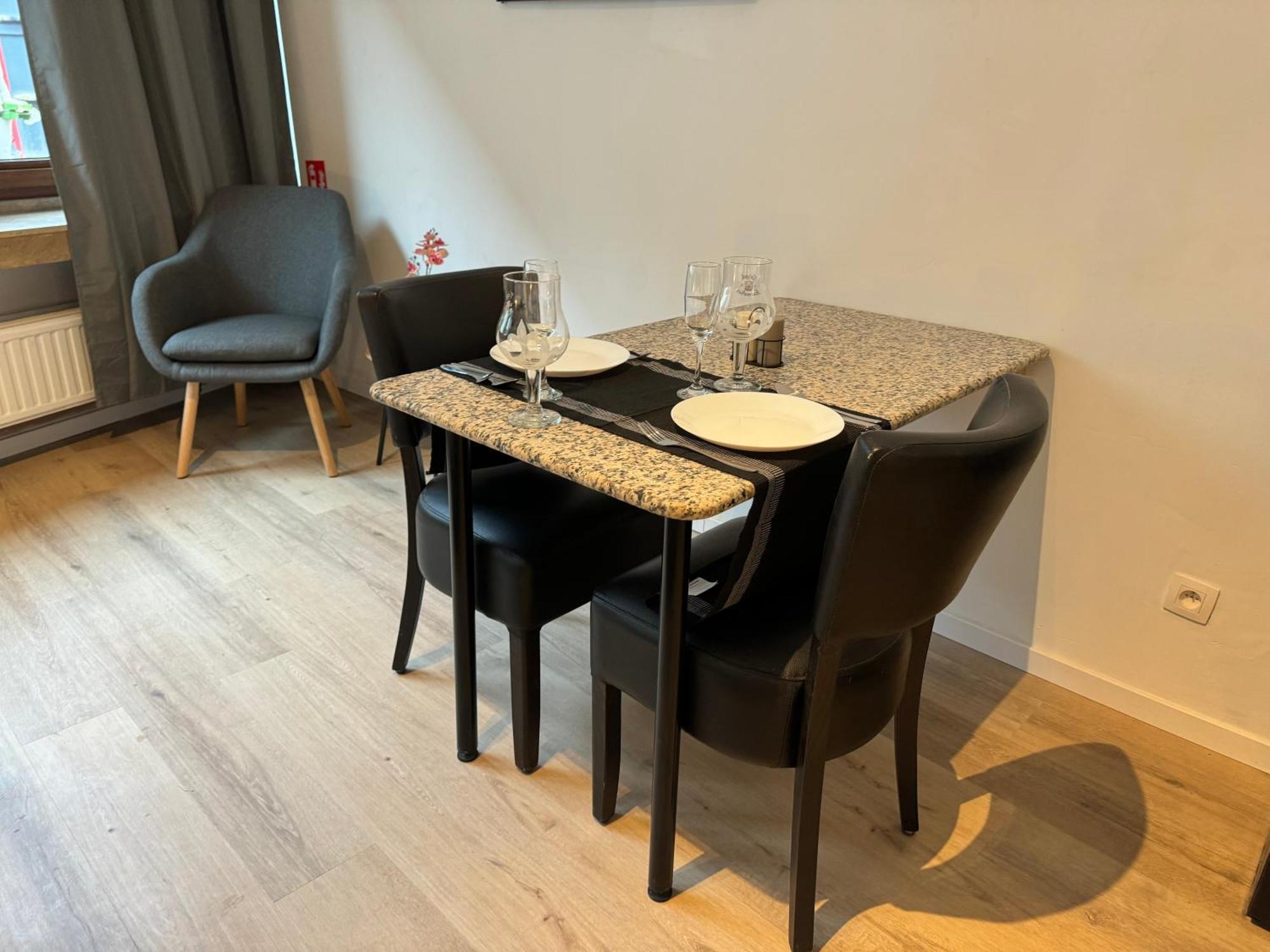 Two Bedroom Loft In The City Center By The Meir Antuérpia Exterior foto