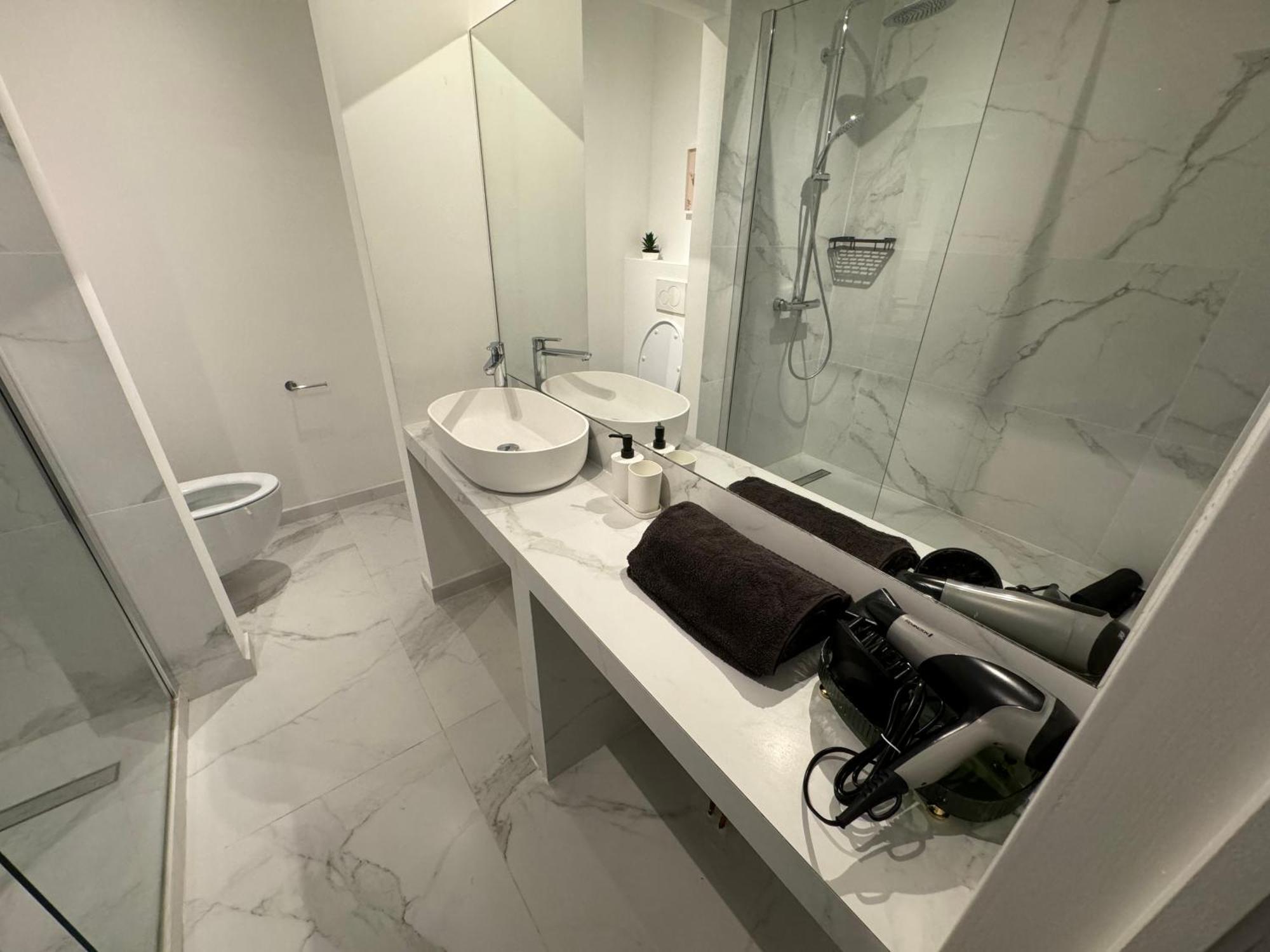 Two Bedroom Loft In The City Center By The Meir Antuérpia Exterior foto
