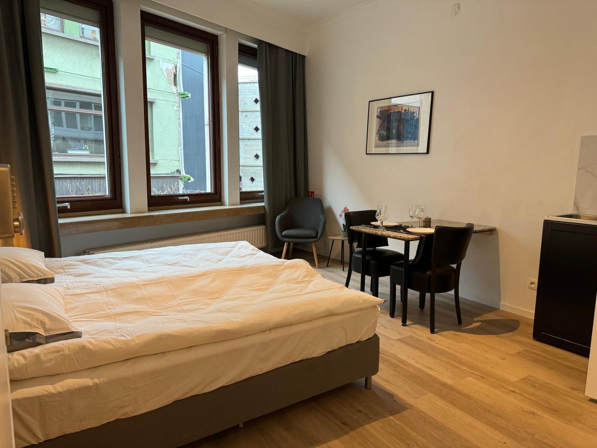 Two Bedroom Loft In The City Center By The Meir Antuérpia Exterior foto